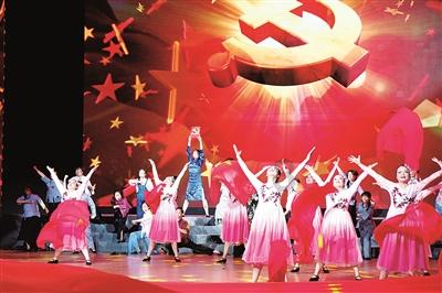 因说“我们日本”被投诉辞职的美女博士相宜,回老家疗伤再惹众怒