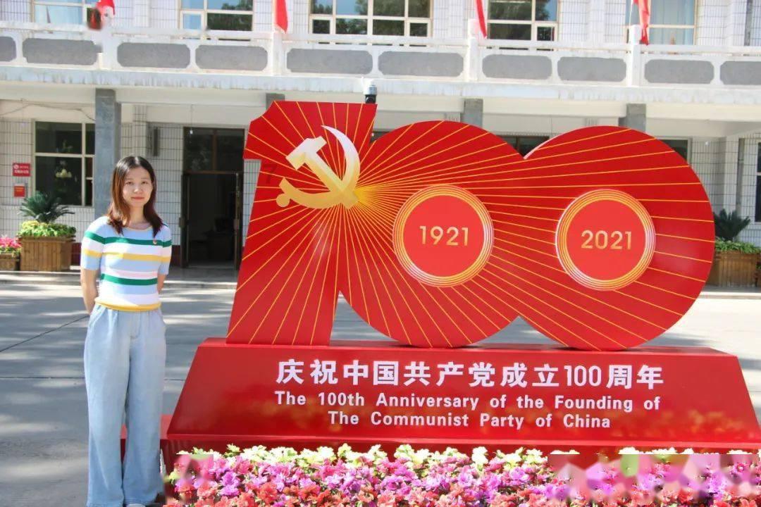 罗马诺:本泽马想回欧洲要接受大幅减薪,目前和曼联没接触